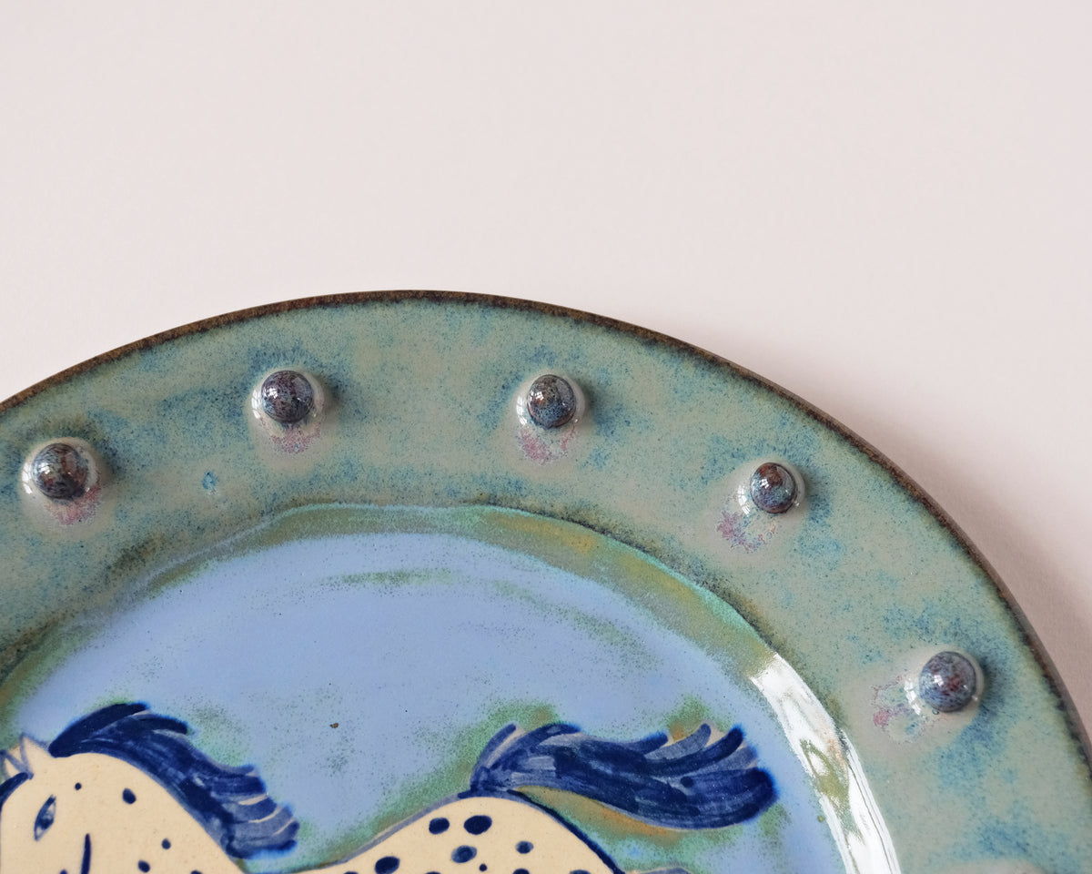 Horse plate