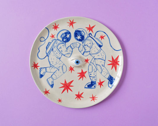 Space Friendship Eyed Plate №18 (23 cm)