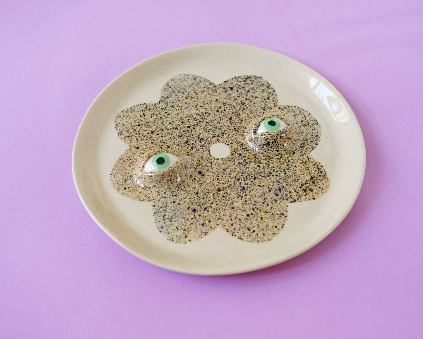 Eyed Plate with a Spray Flower