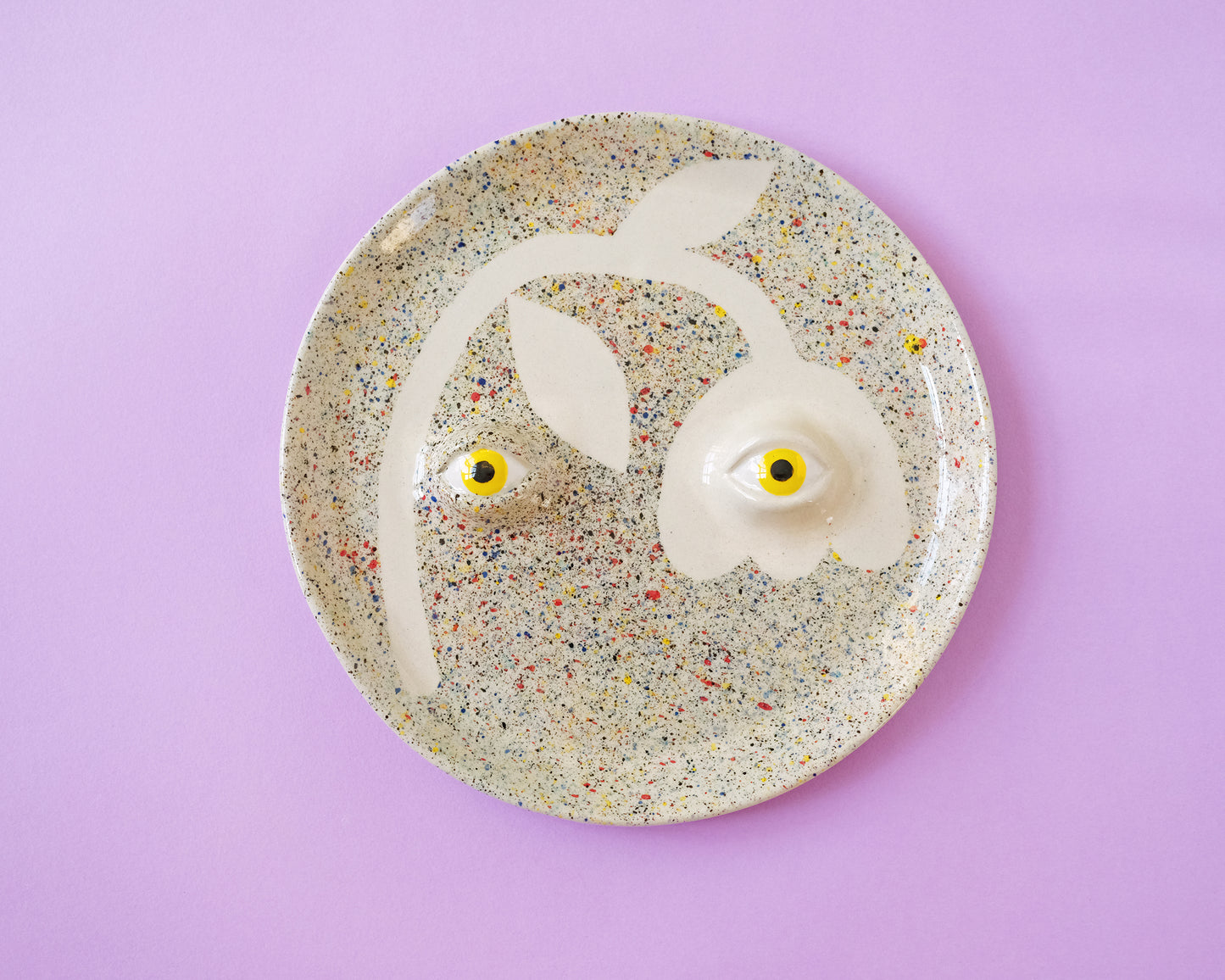 Eyed Plate with a Spray Flower