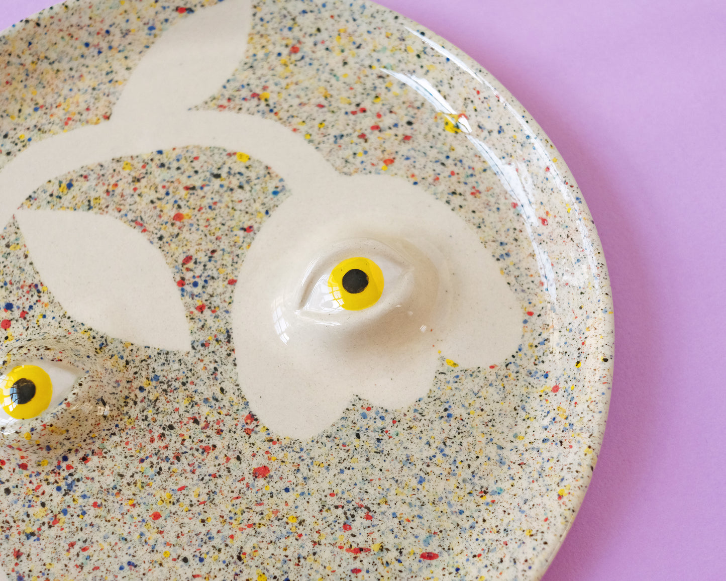 Eyed Plate with a Spray Flower