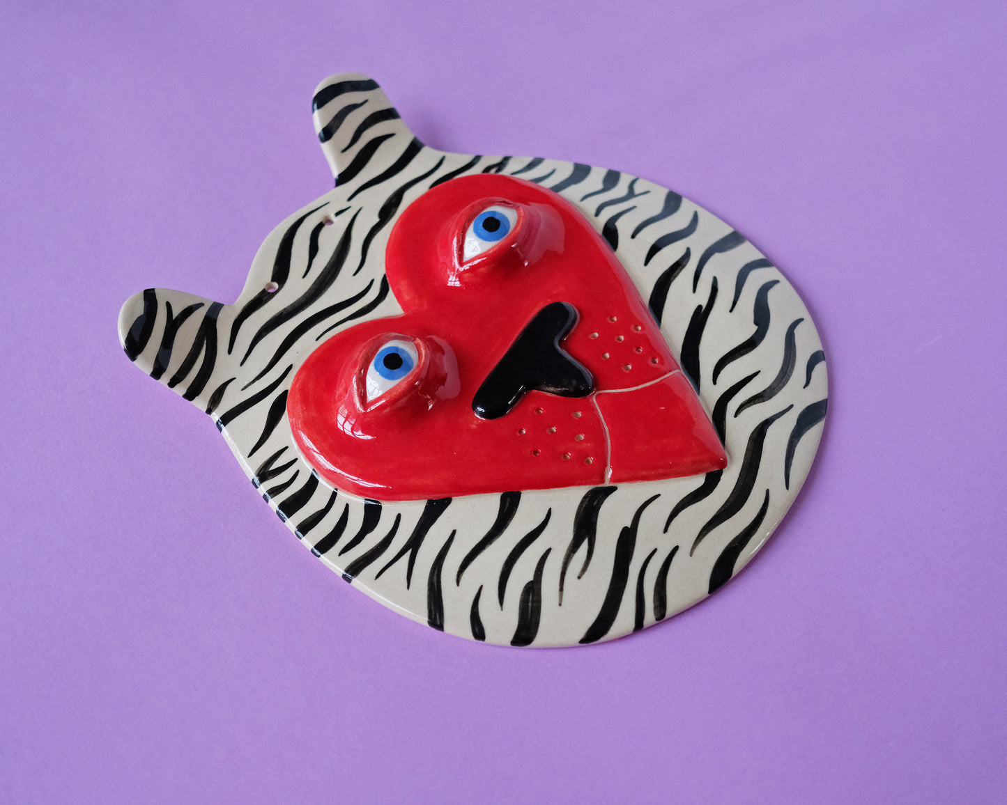 Heart Tiger Wall Mask