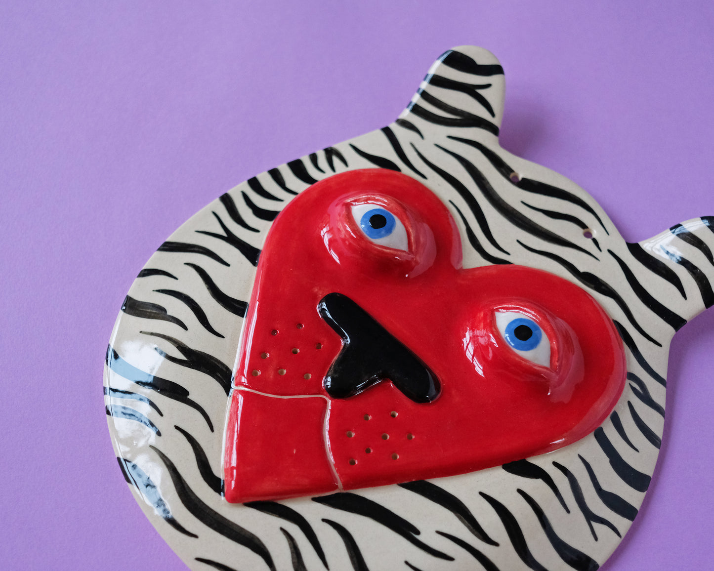 Heart Tiger Wall Mask