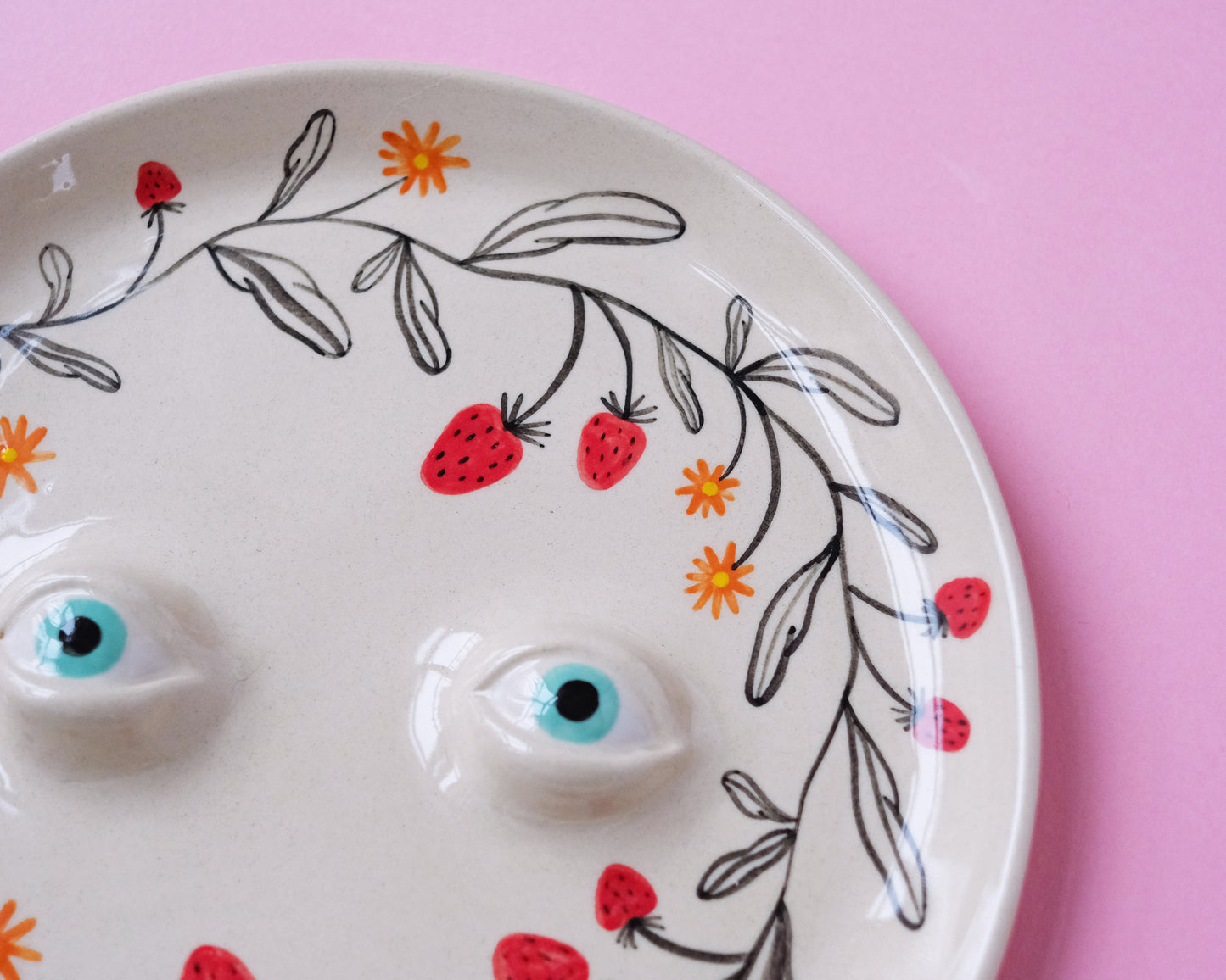 Eyed Plate with Flowers and Strawberries