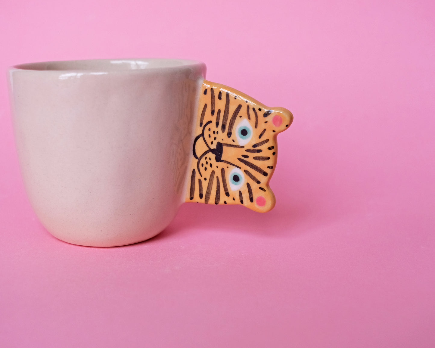 Tiger face coffee cup