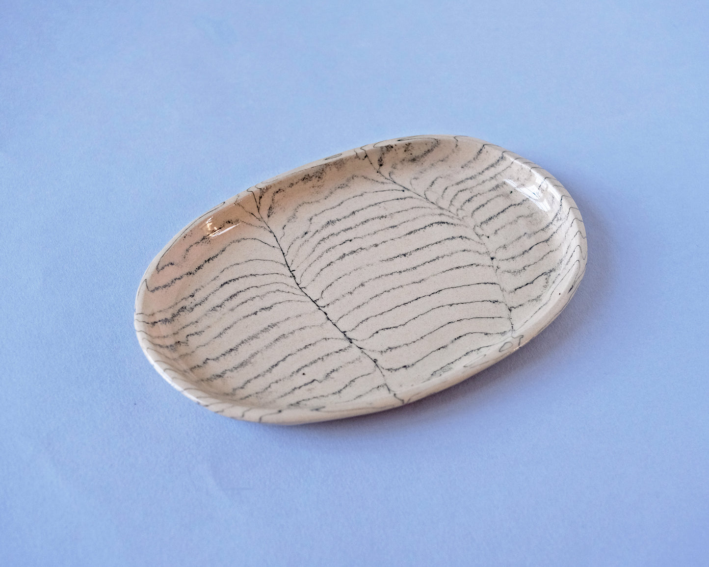 Nerikomi Plate Oval Pencil