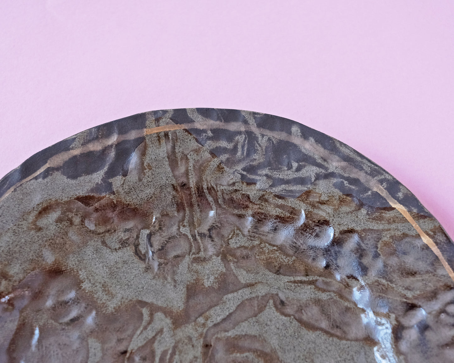 Nerikomi Plate Gray Stone Flat with Gold