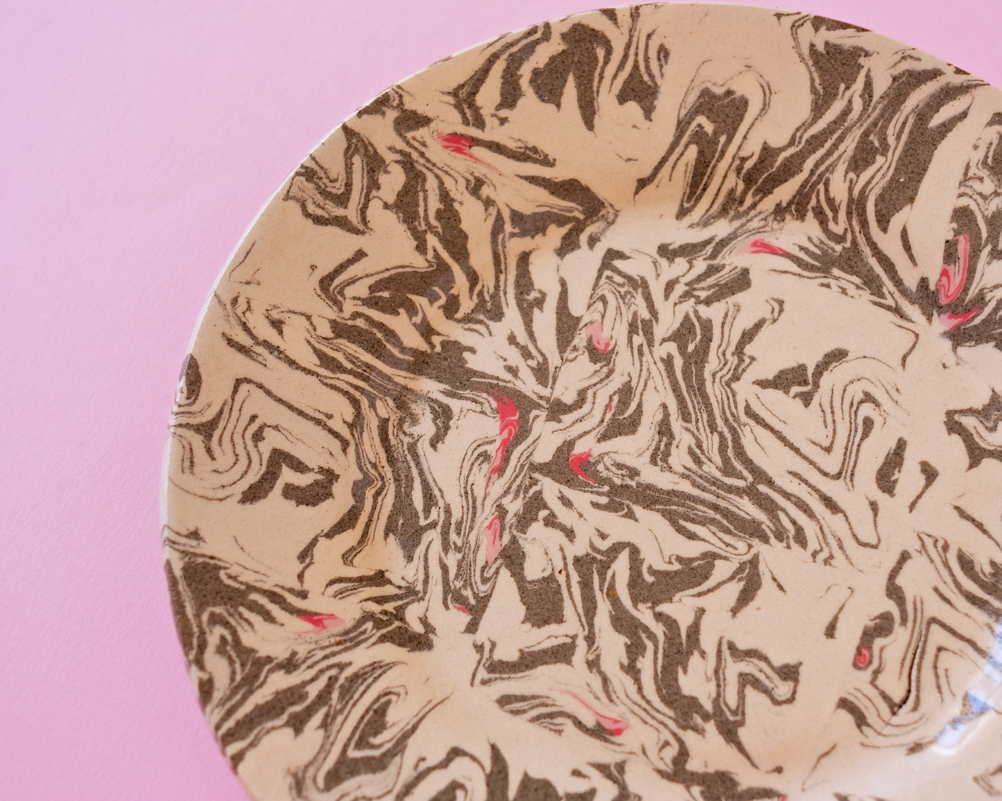 Nerikomi Gray-Beige-Pink-Red Plate