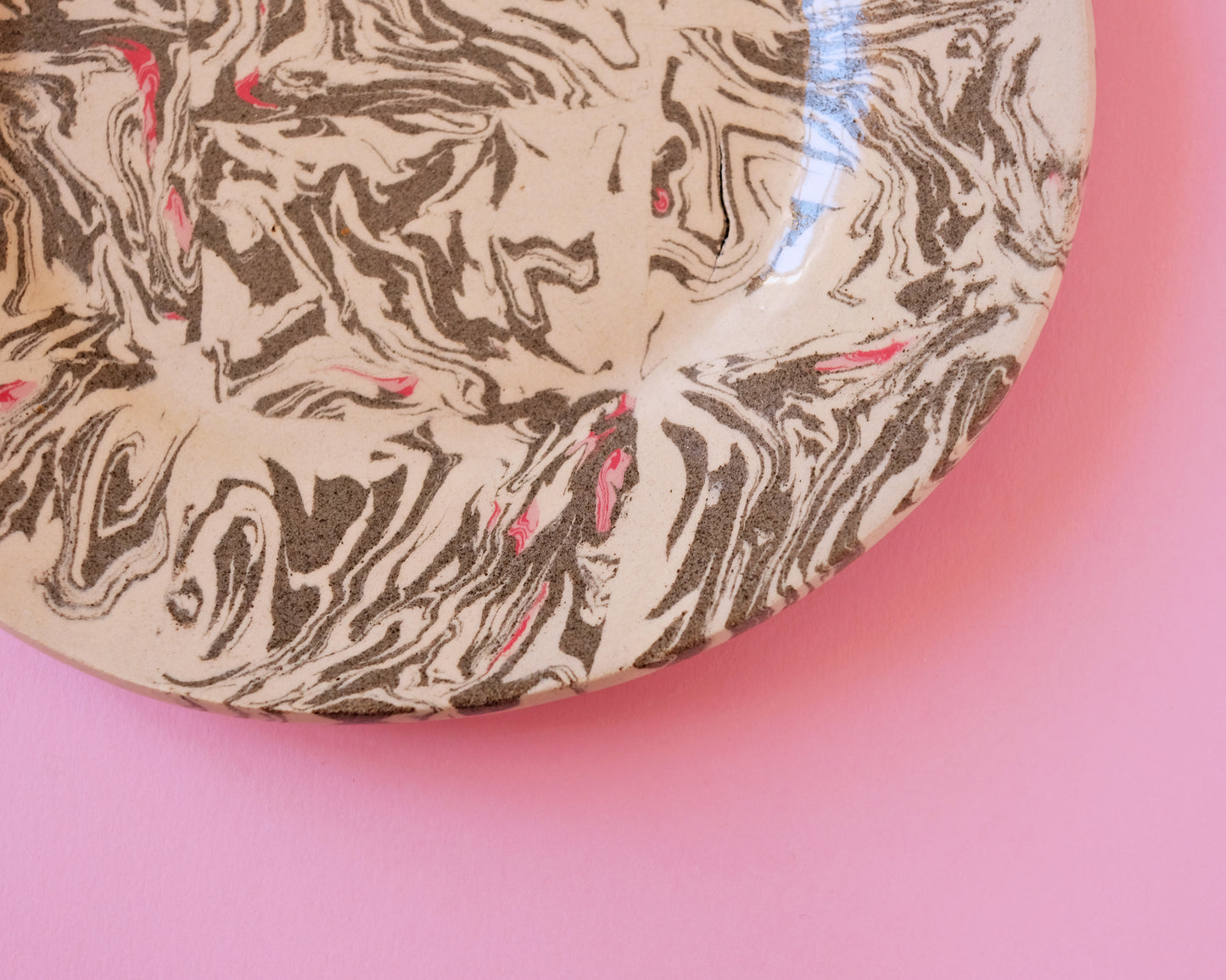 Nerikomi Gray-Beige-Pink-Red Plate