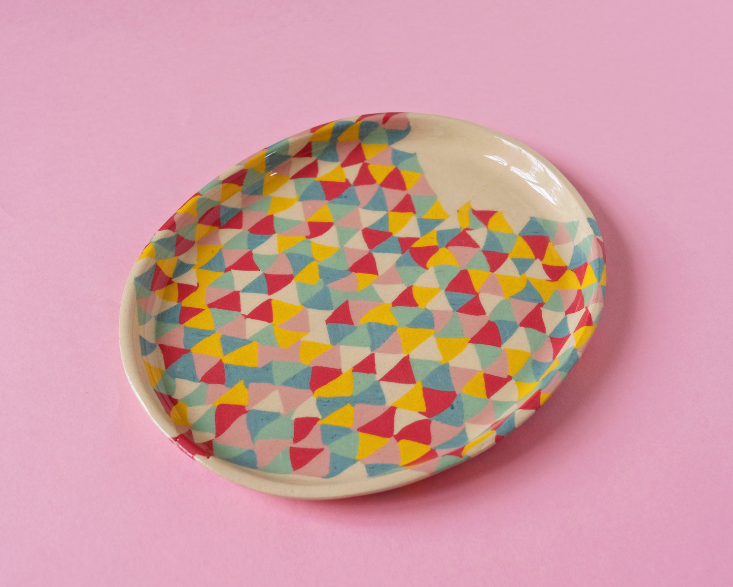Nerikomi Triangles Medium Plate