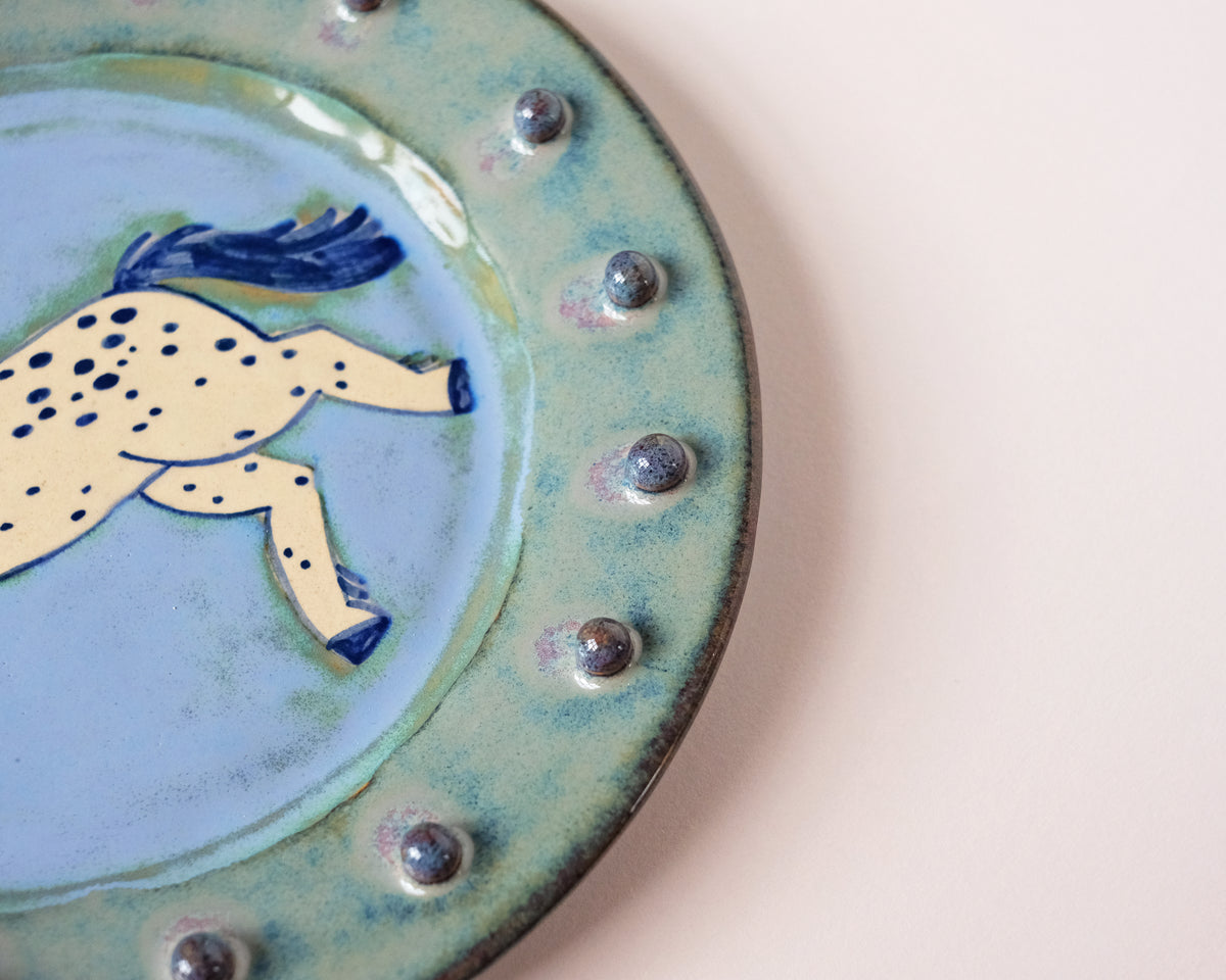 Horse plate